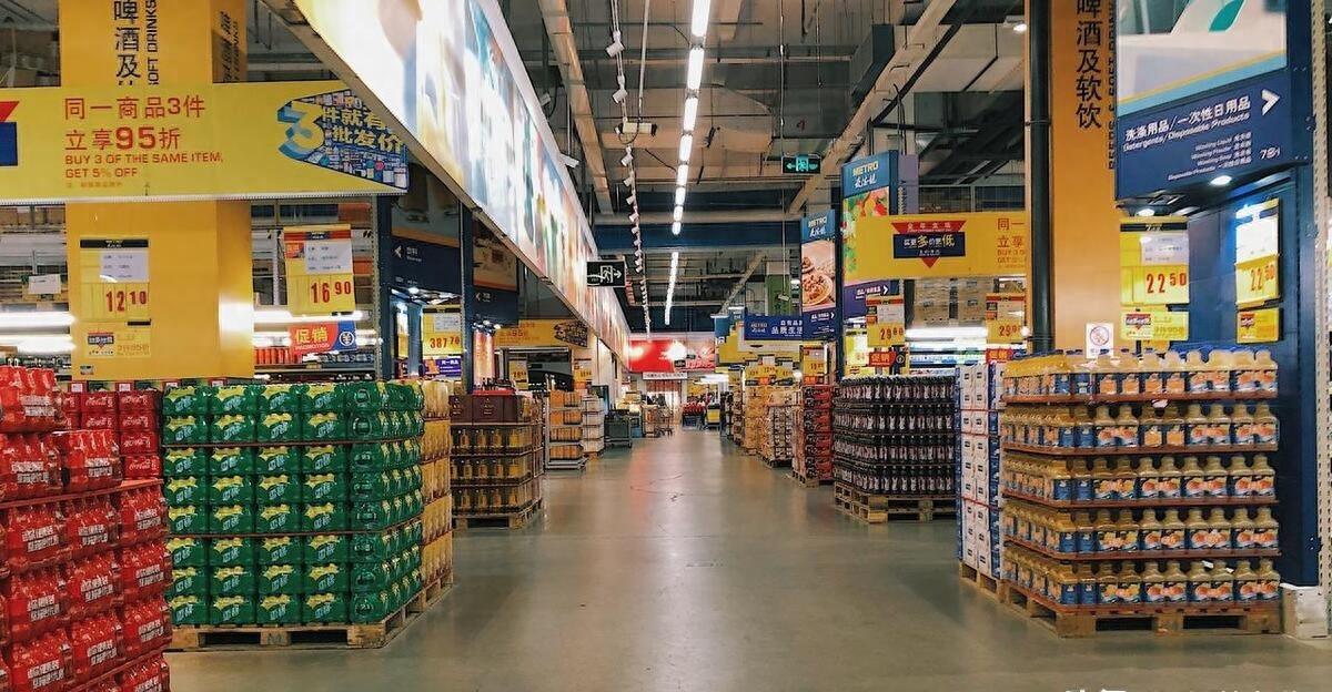 顾客买到4元过期零食凭证据获赔千元，一次意外的维权经历