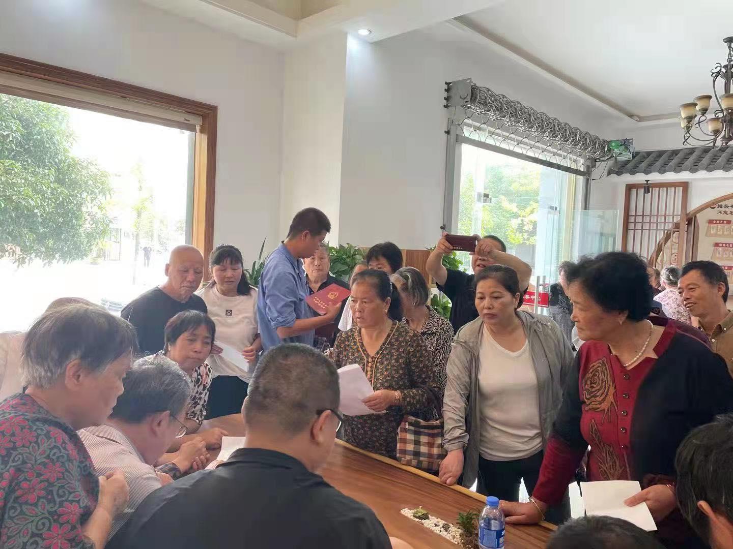 德生PL365收音机测评视频，一台让老广播迷心痒痒的小钢炮