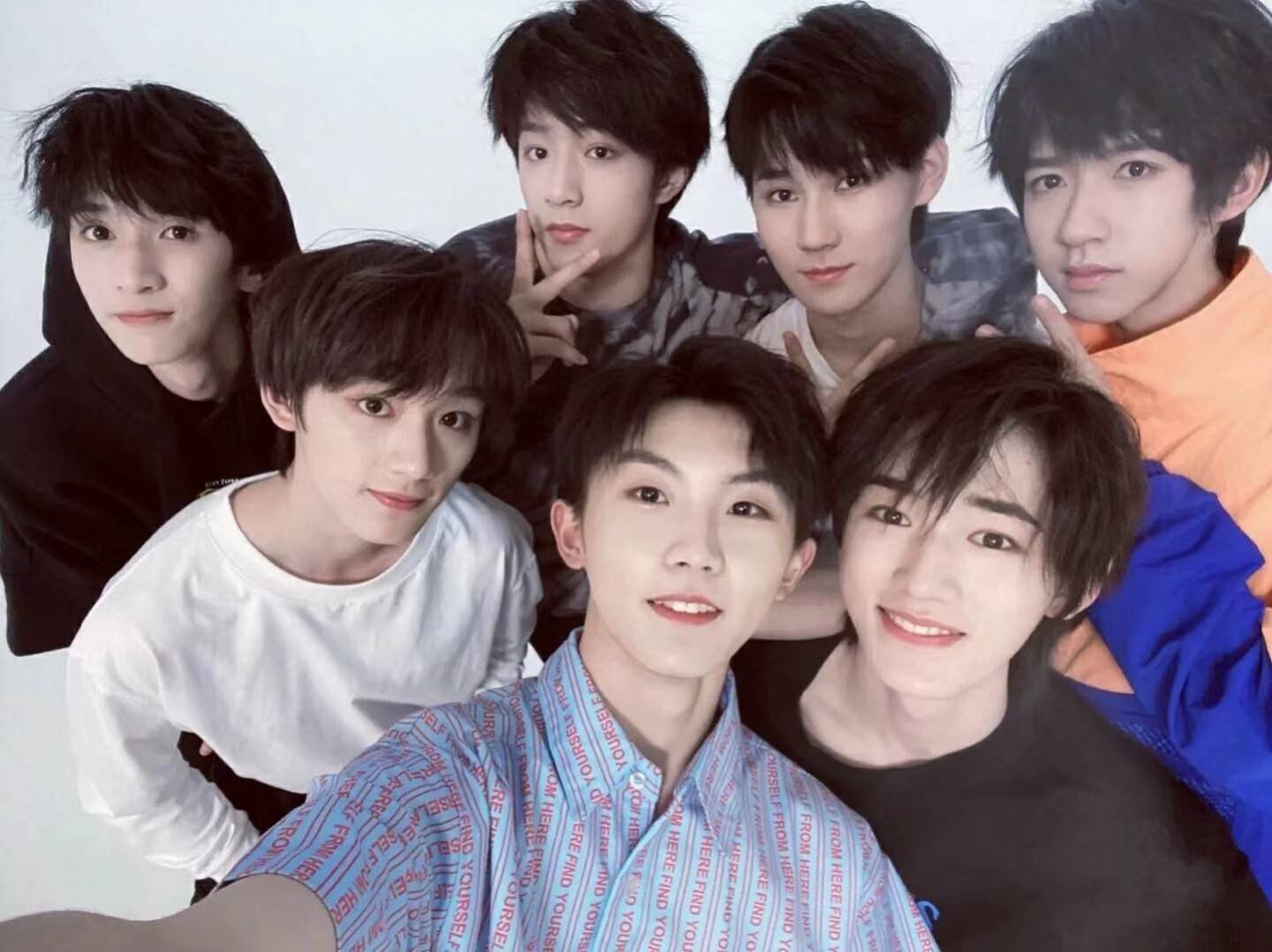 TF家族三团想你的365天歌曲视频，那些藏在旋律里的青春印记